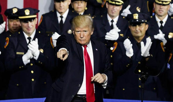 Ο επικεφαλής της Δίωξης Ναρκωτικών βάλλει κατά Τραμπ – Για την προτροπή του προς τους αστυνομικούς